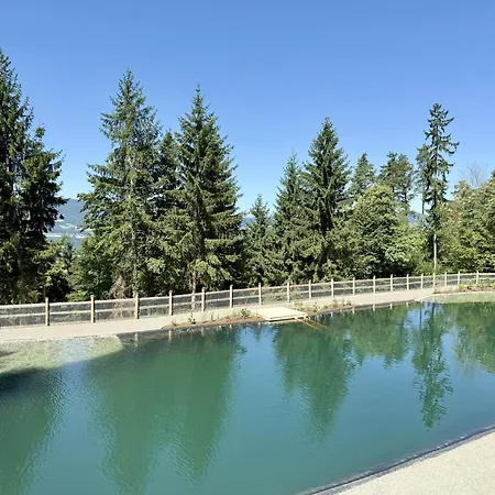 Chalet Bergchalet Mit Wellness-oase, Pur