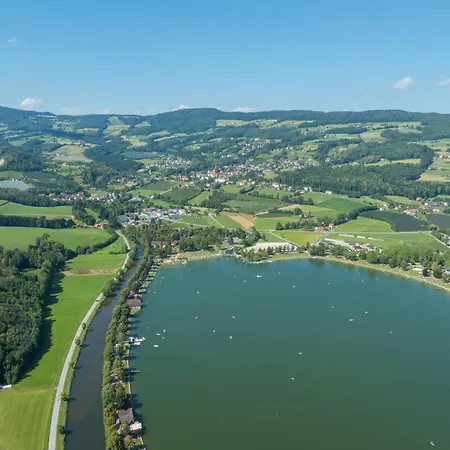 Bergchalet Mit Wellness-oase, Pur